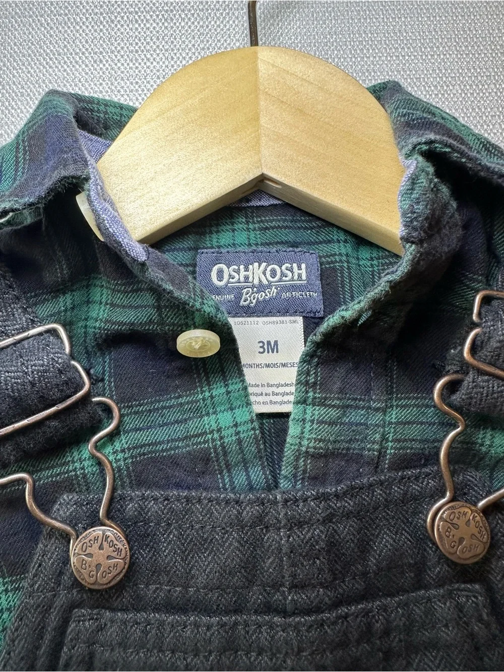OshKosh Bgosh Baby Boy Black Twill Overalls Green Plaid Bodysuit Set 3M